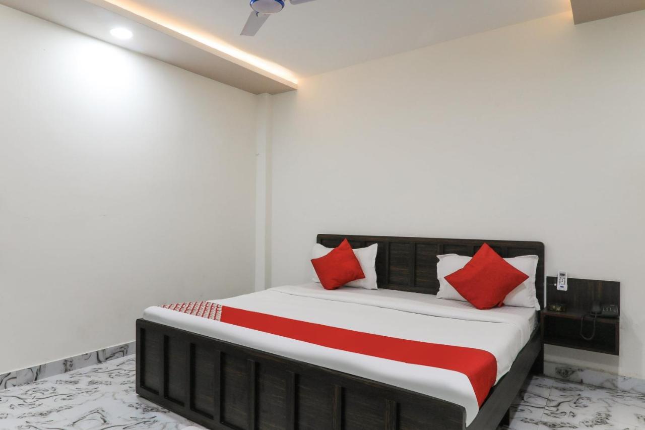 Hotel O Aastha Near Chaudhary Charan Singh International Airport Bijnaur Exterior photo