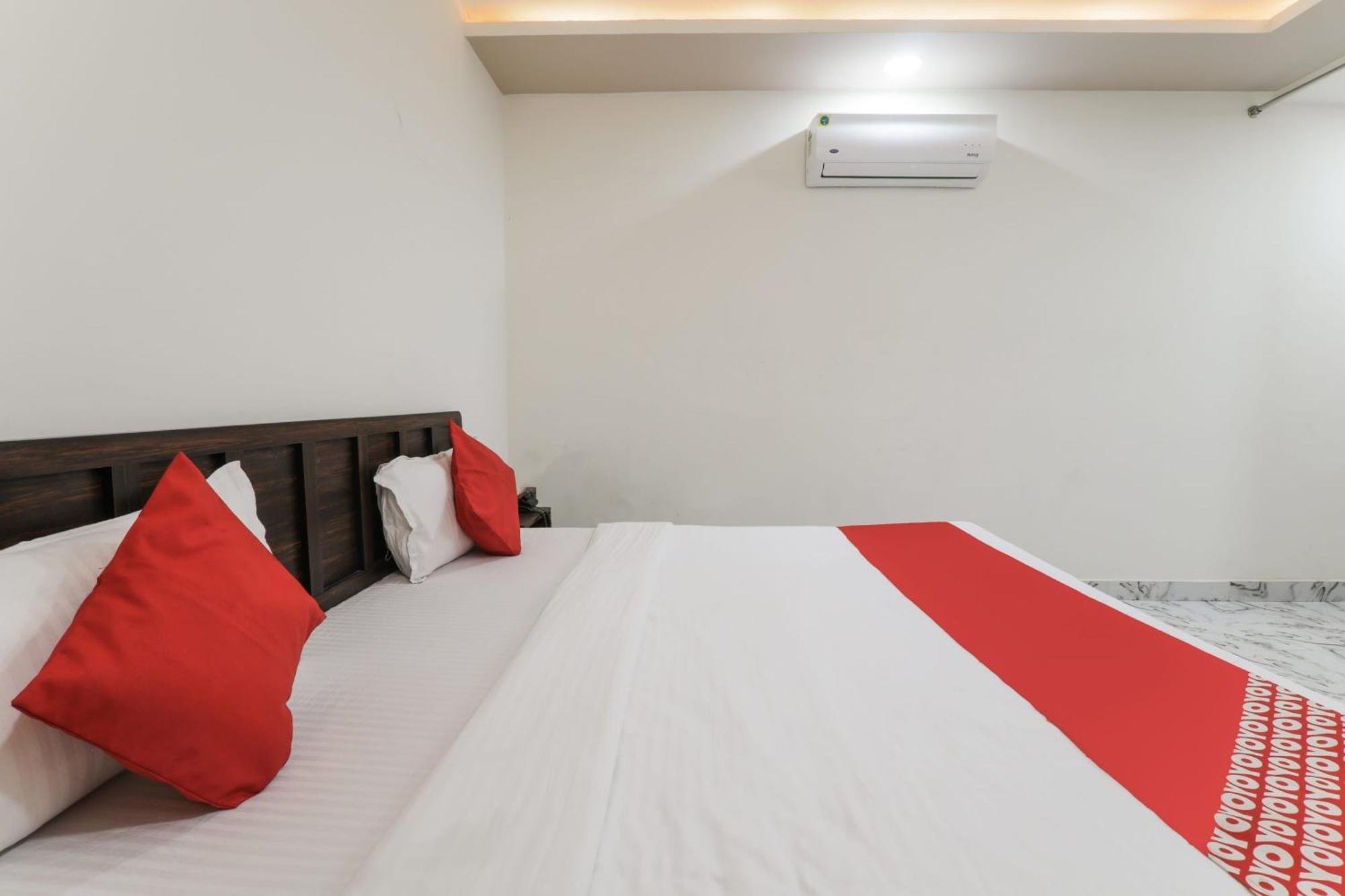 Hotel O Aastha Near Chaudhary Charan Singh International Airport Bijnaur Exterior photo